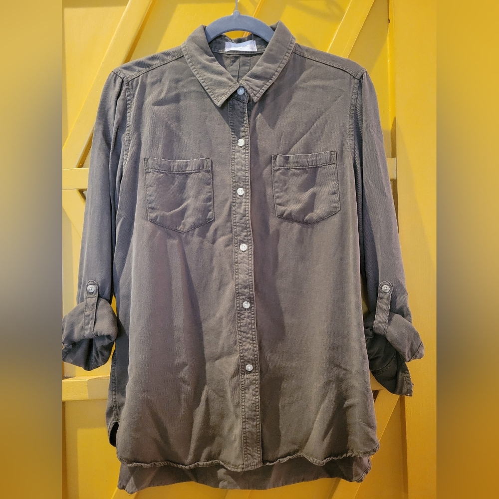 Altar'd State Womens Army Green Button Up